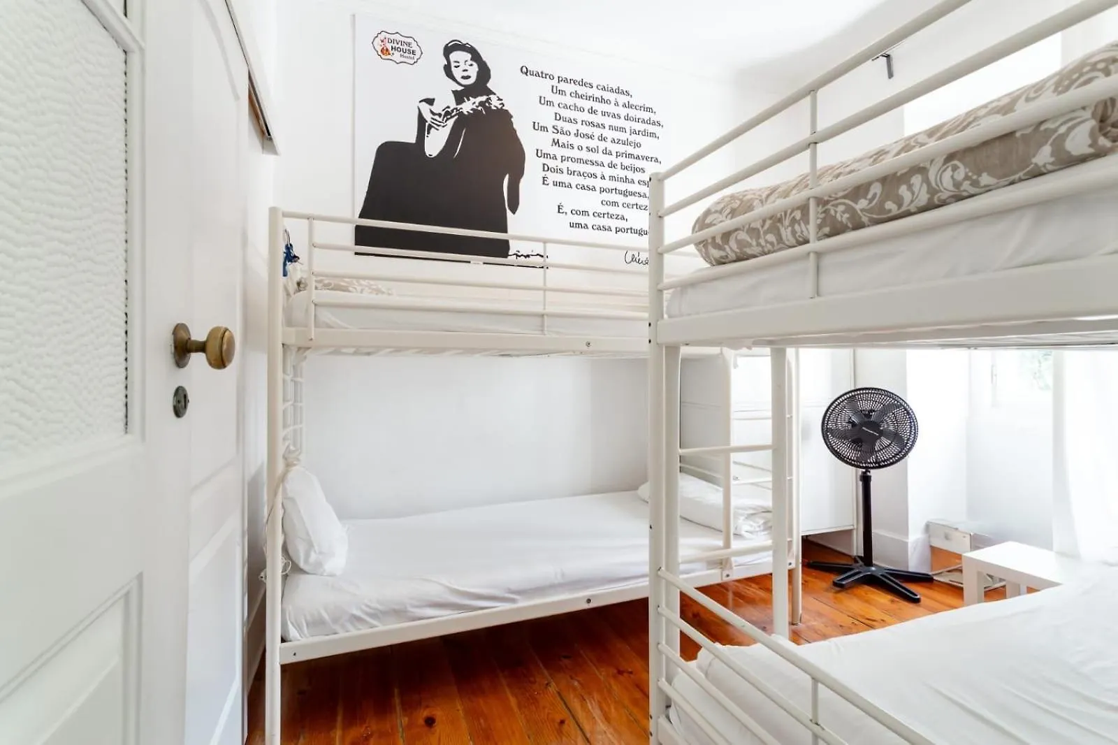 Divine House Of Graca Hotel Lissabon Portugal