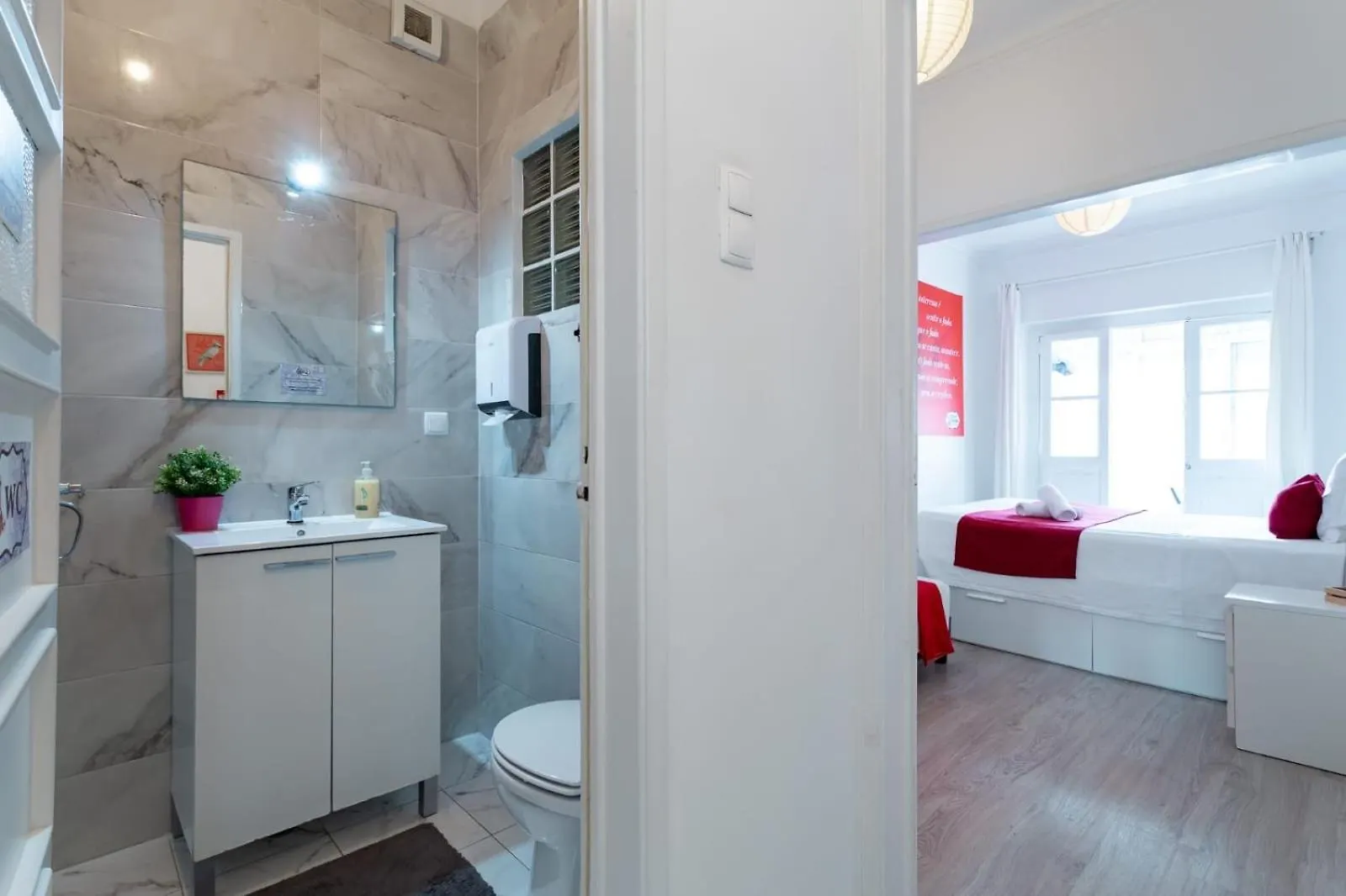 Divine House Of Graca Hotel Lissabon 0*,